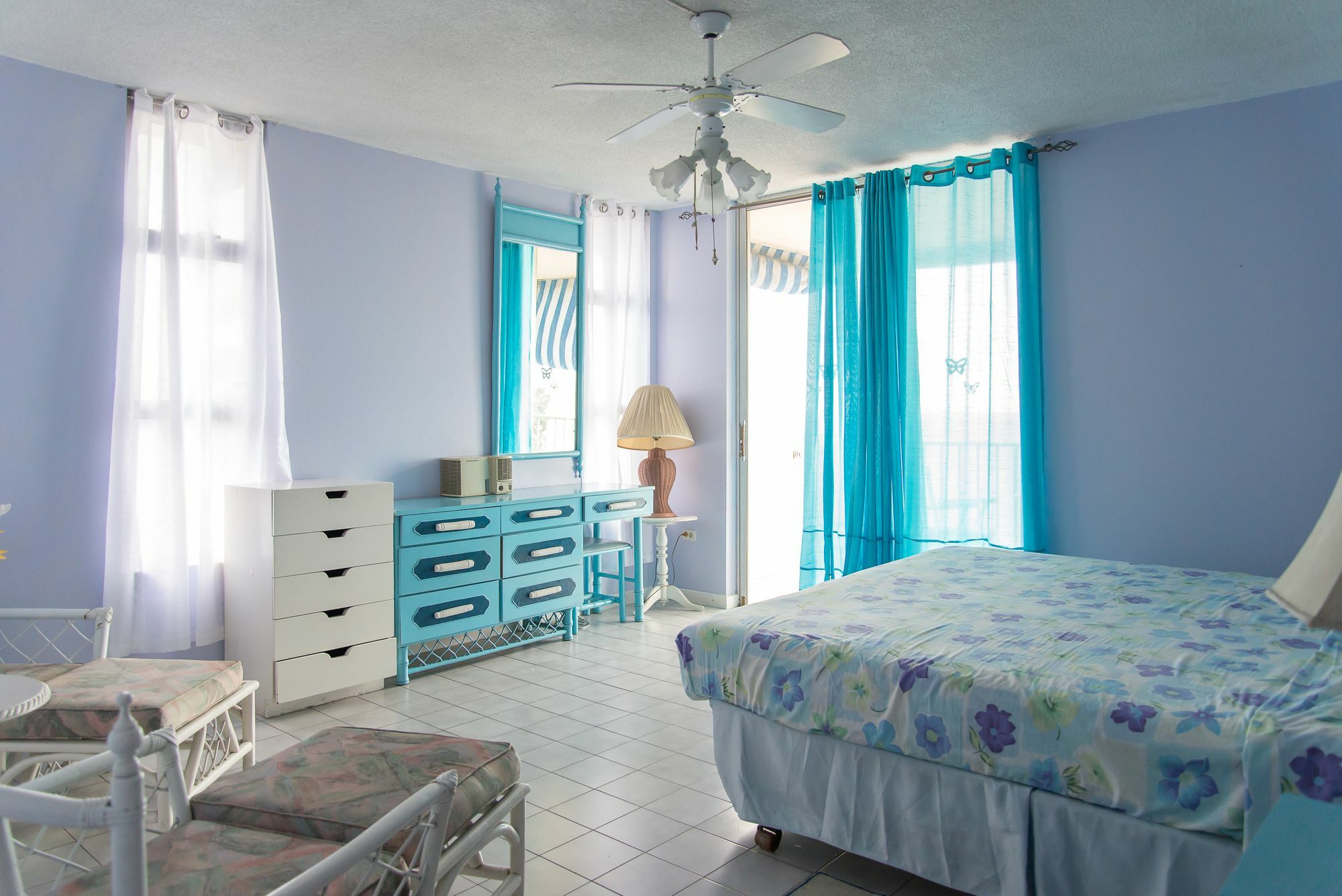 Montego Bay Club Apartments Exterior foto