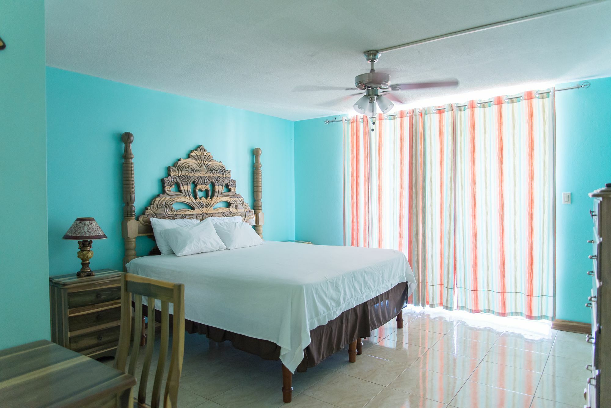 Montego Bay Club Apartments Exterior foto