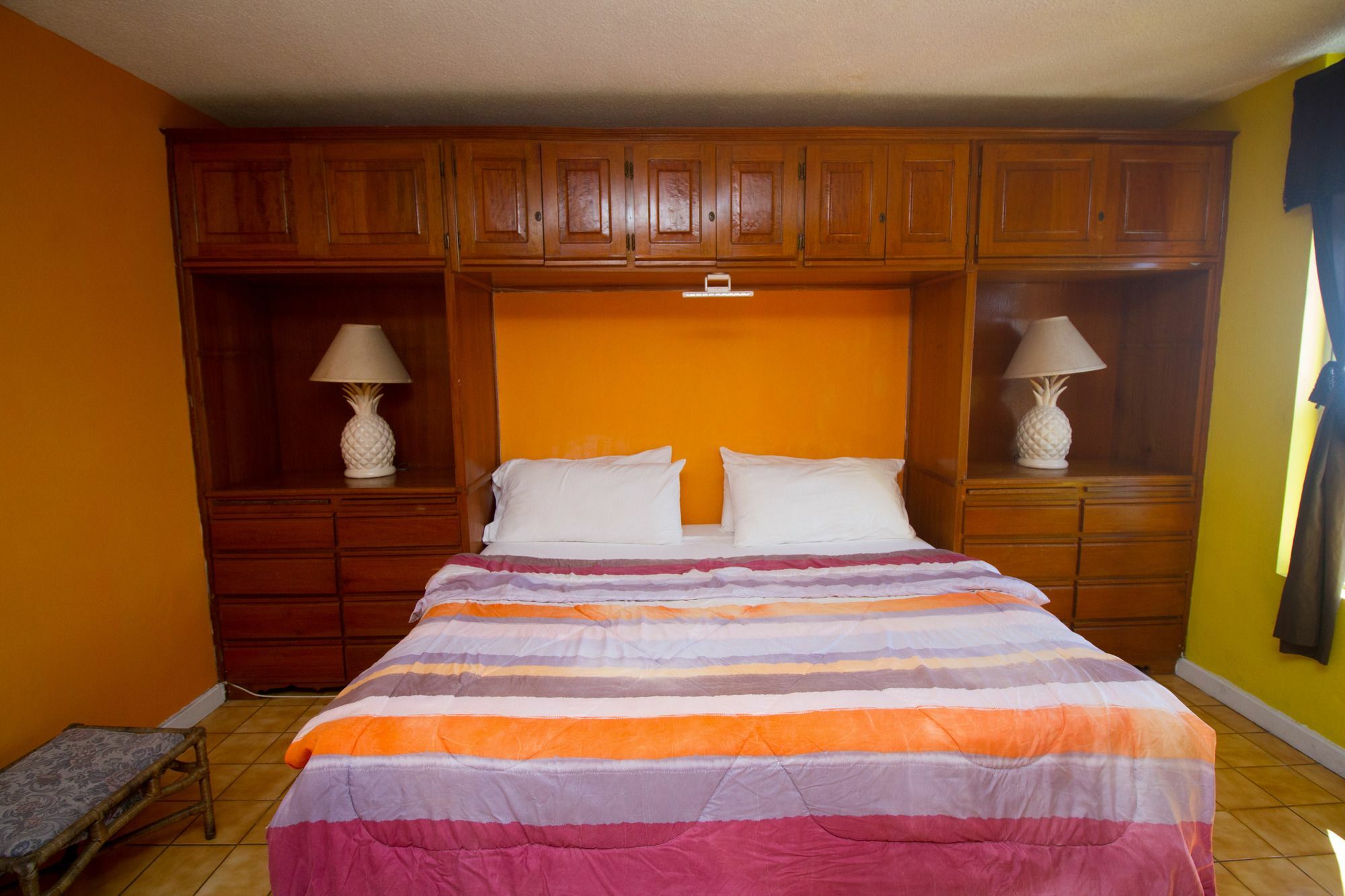 Montego Bay Club Apartments Exterior foto